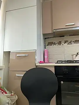 Živá chatovací místnost Almmaxxxx