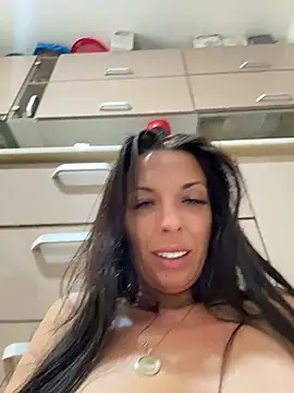 Almmaxxxx webcam show