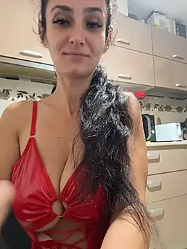 Almmaxxxx Show in webcam