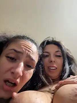 Show de Almmaxxxx na webcam