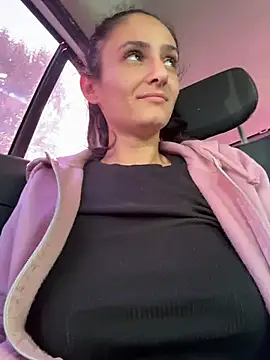 Almmaxxxx 网络视讯表演