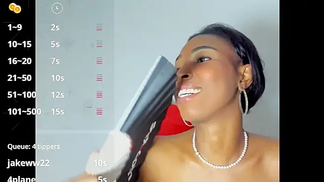 XXX chat uživo modela myblackdoope
