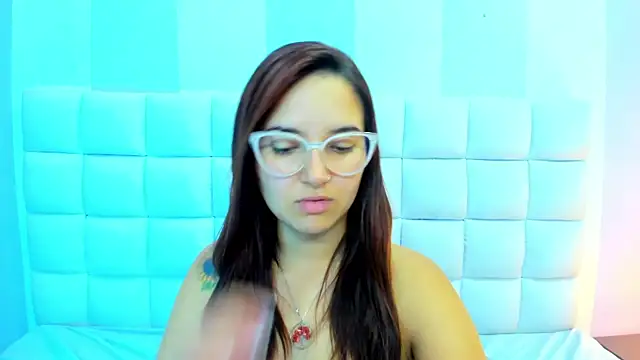 Chat XXX en directo de teresasroom_