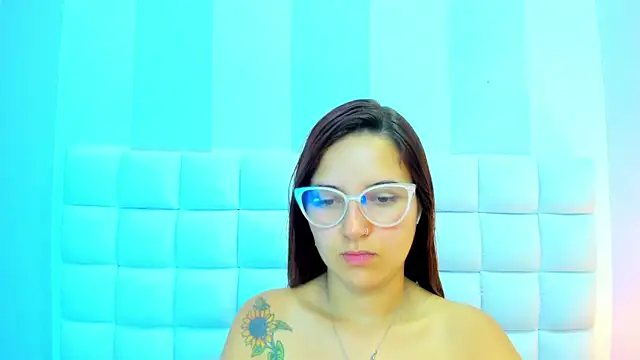 Chat XXX en directo de teresasroom_