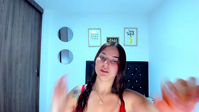 Chat +18 de teresasroom_ ao vivo