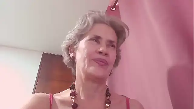 Show de belleblondmature na webcam