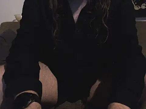 maxstache webcam show