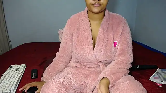 Chat +18 de Miss-Mimmi69 ao vivo