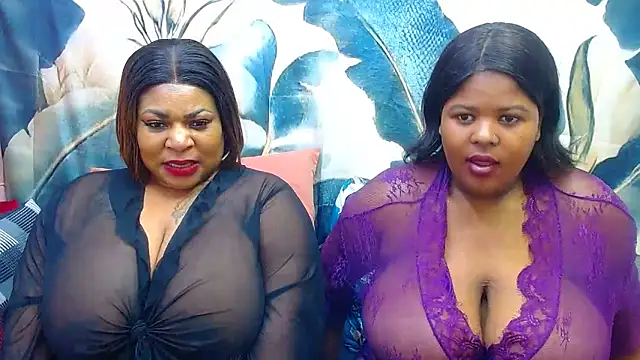 Ebonyhotass26's Live XXX Chat