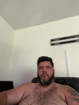 HotDominicanCumのウェブカメラショー