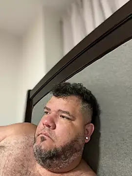HotDominicanCum's Webcam Show
