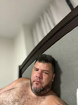 HotDominicanCum's Webcam Show