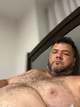 Pokazy przed kamerką – HotDominicanCum