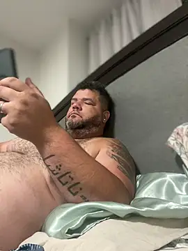 HotDominicanCum Шоу с уебкамера