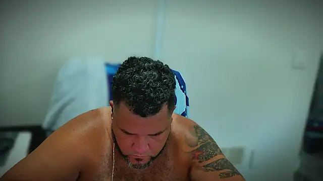 HotDominicanCum 웹캠 쇼