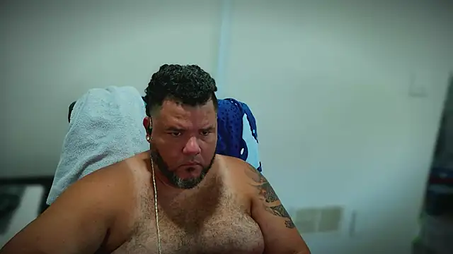 HotDominicanCum: вебкам-шоу
