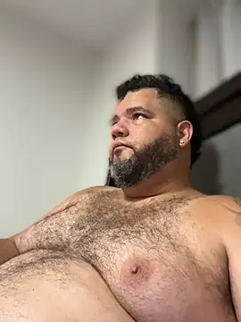 HotDominicanCum: διαδικτυακό σόου στην κάμερα