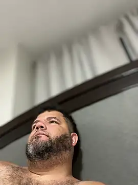 HotDominicanCum Show Webcam
