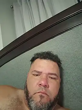 HotDominicanCum webkamerás műsora