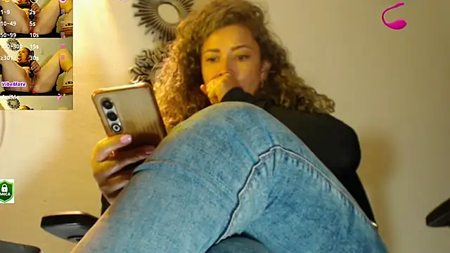 Chat +18 de dalilasquirt1 ao vivo