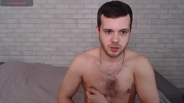 Alexxx_horny 网络视讯表演