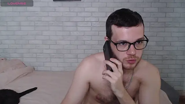 Alexxx_horny – webcam-show
