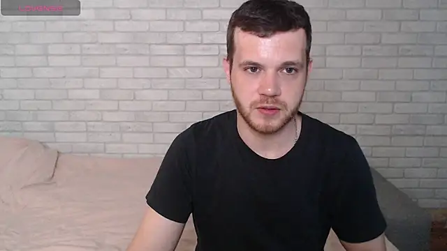 Alexxx_horny's Webcam Show