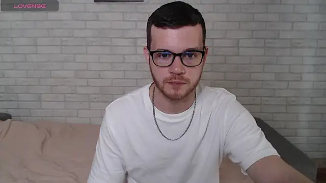 Alexxx_horny: вебкам-шоу