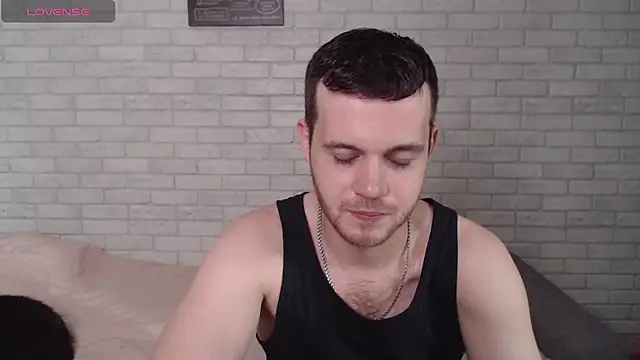 Alexxx_horny 웹캠 쇼