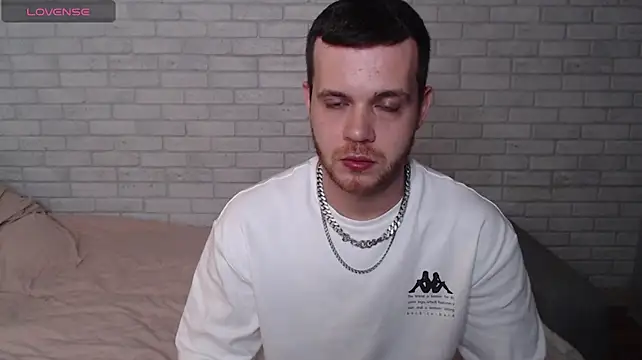 Alexxx_horny 웹캠 쇼