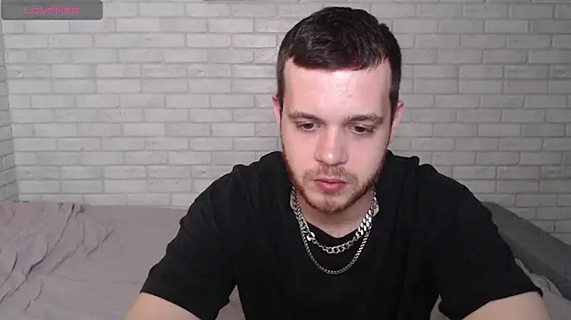 Alexxx_horny Adlı Modelin Web Kamerası Şovu