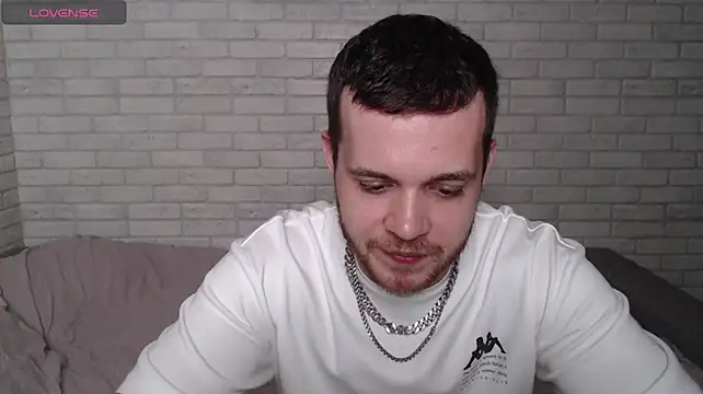 Pertunjukan Kamera Web Alexxx_horny