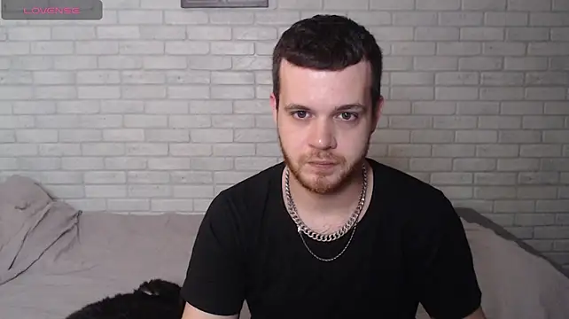 Alexxx_horny 网络视讯表演
