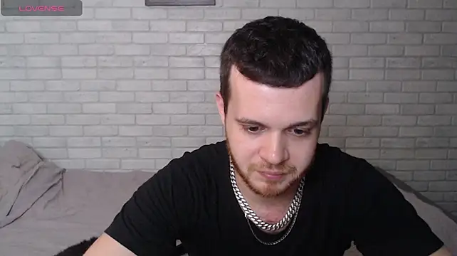 Alexxx_horny webcam show
