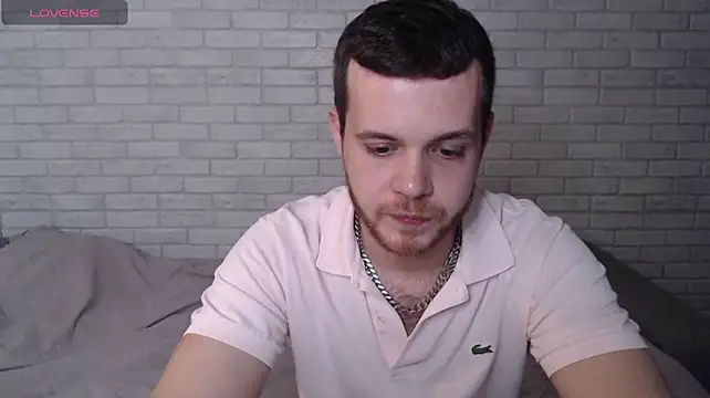 Alexxx_horny webcam show