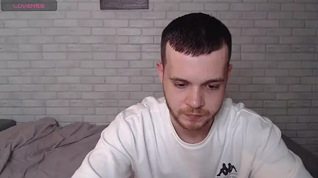 Alexxx_horny Adlı Modelin Web Kamerası Şovu