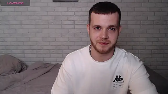 Alexxx_horny – webcam-show