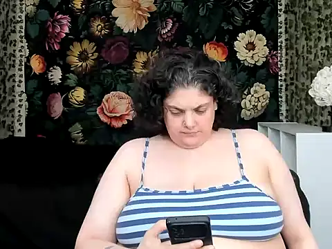 Exxxotic_Melons' Webcam Show