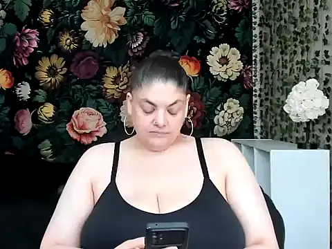Chat XXX en directo de Exxxotic_Melons