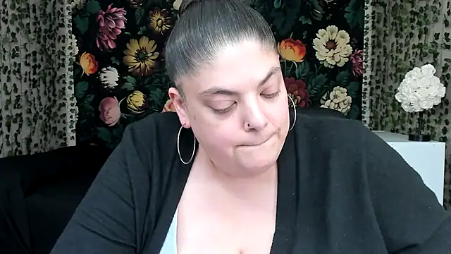 Exxxotic_Melons: вебкам-шоу