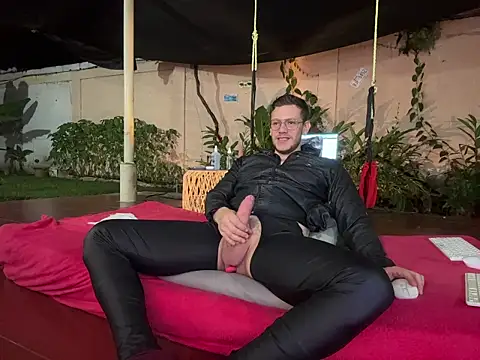 Neil_and_isaac 网络视讯表演