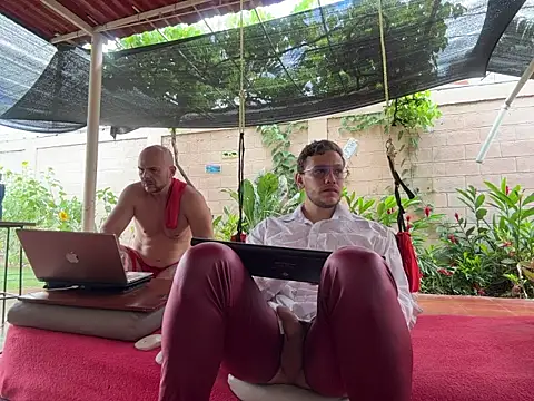 Neil_and_isaac ওয়েবক্যাম শো