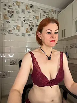 XXX chat uživo modela MatureSandra