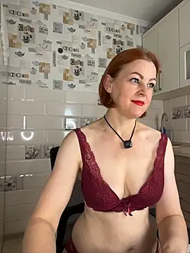 MatureSandra's Live XXX Chat