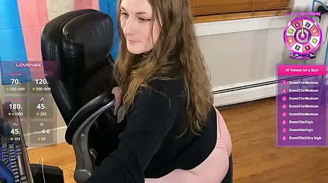 הופעת וובקאם של luluvaladon