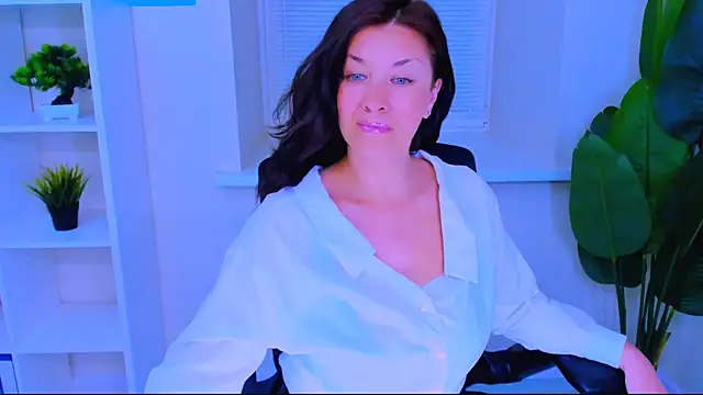 Chat +18 de AnaMills ao vivo