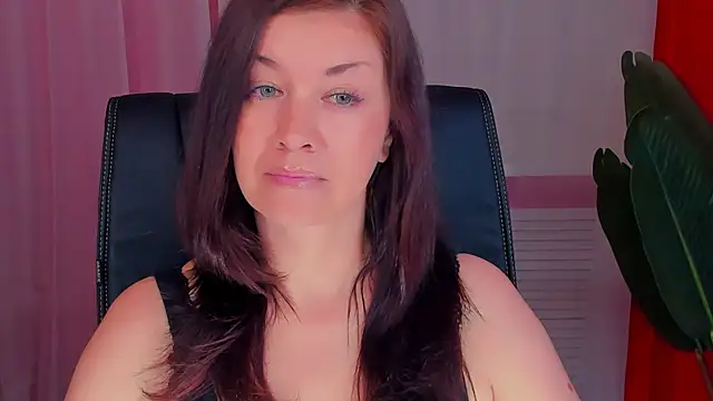 AnaMills' Live XXX Chat