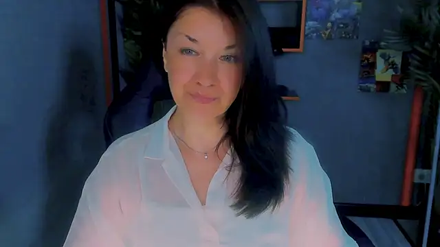 AnaMills' Live XXX Chat