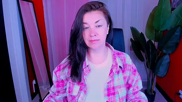 Chat +18 de AnaMills ao vivo