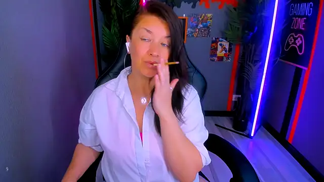 AnaMills 라이브 XXX 채팅